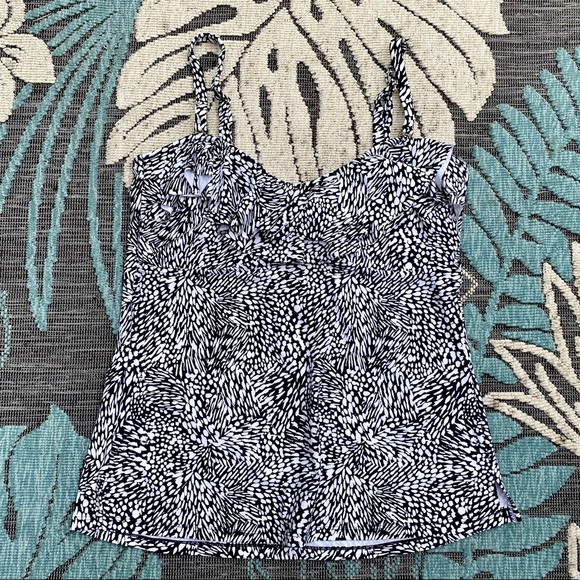 SOLD! Island Escape Swimwear Black & White Animal Print Ruffle Tankini Top - Picture 4 of 15
